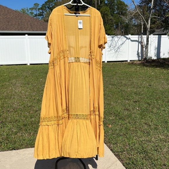 New Torrid kimono duster - Picture 4 of 8